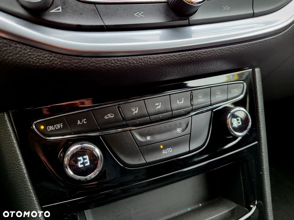 Opel Astra - 14