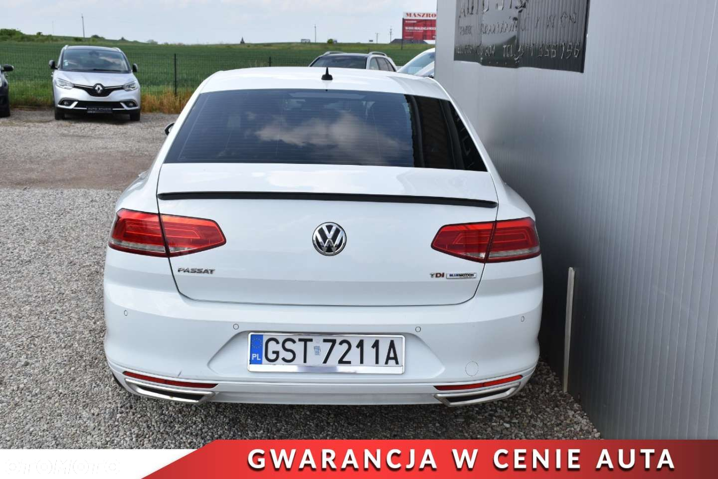 Volkswagen Passat - 34