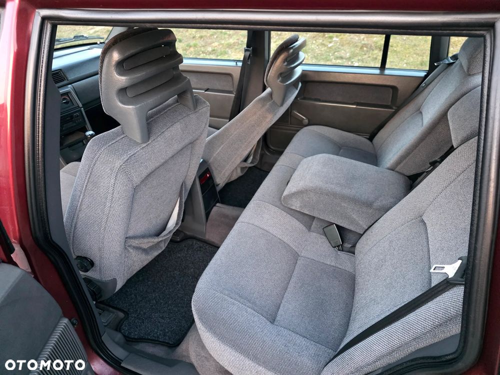 Volvo 945 - 7