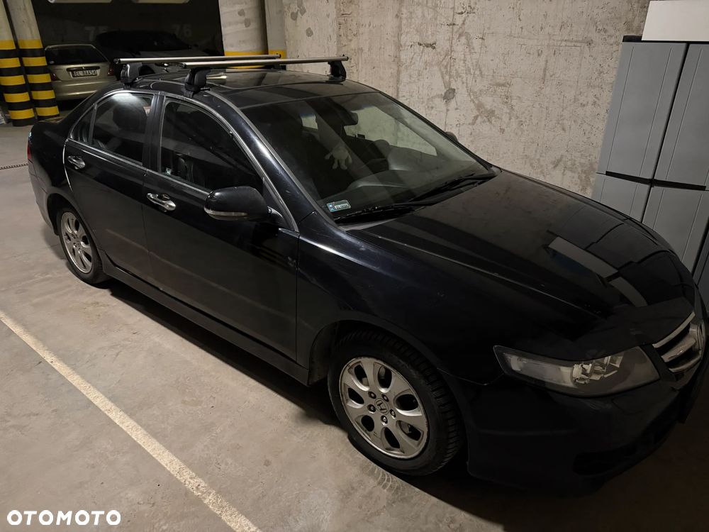 Honda Accord 2.0 Executive - 1