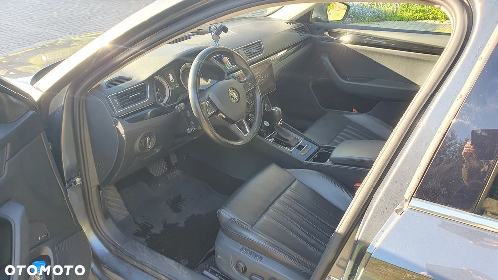 Skoda Superb 2.0 TDI L&K DSG - 7