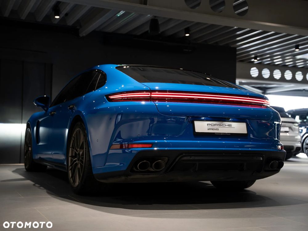 Porsche Panamera Turbo S E-Hybrid PHEV - 17
