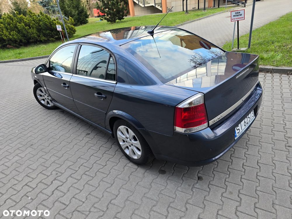 Opel Vectra 1.9 CDTI - 21