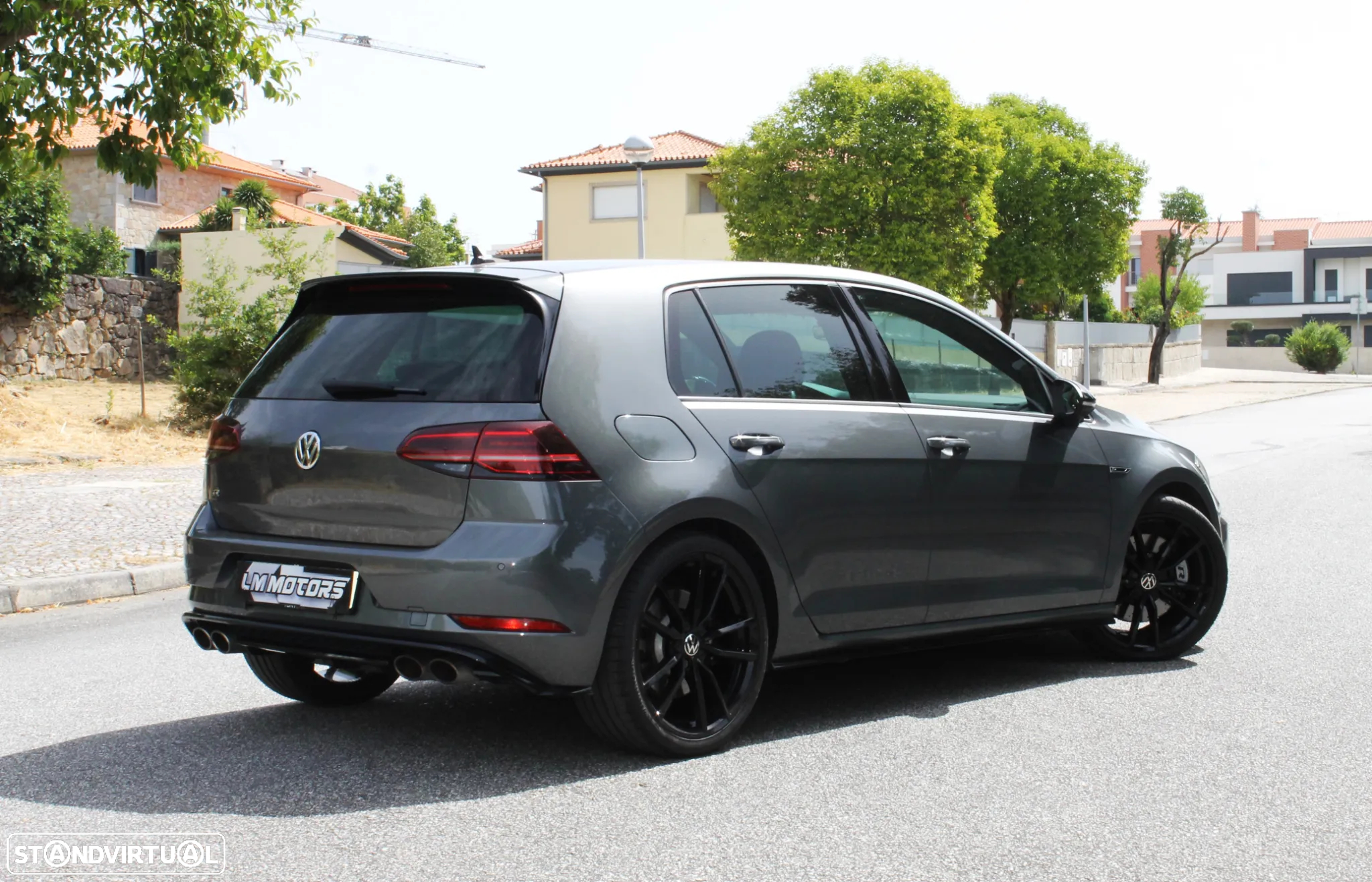 VW Golf R 4Motion (BlueMotion ) DSG - 8