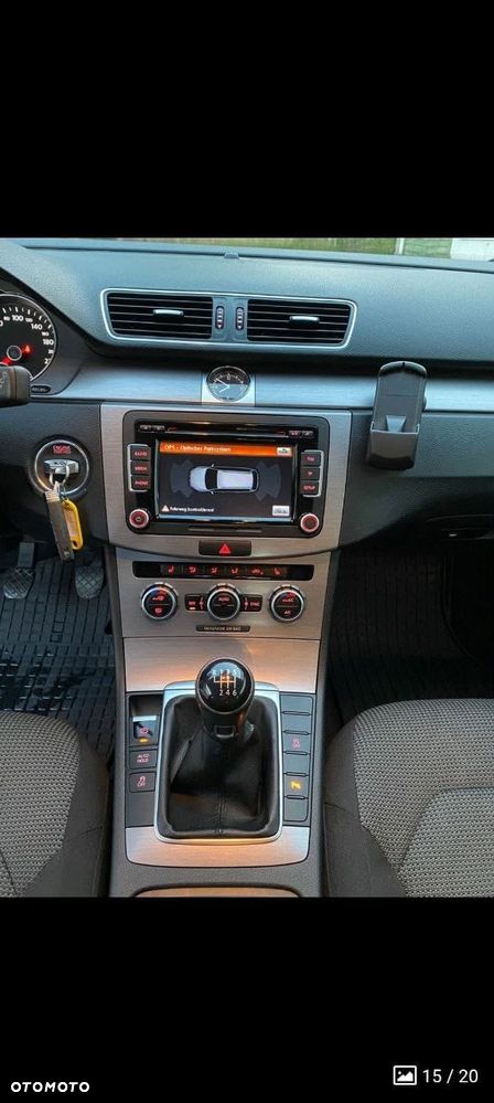 Volkswagen Passat - 5