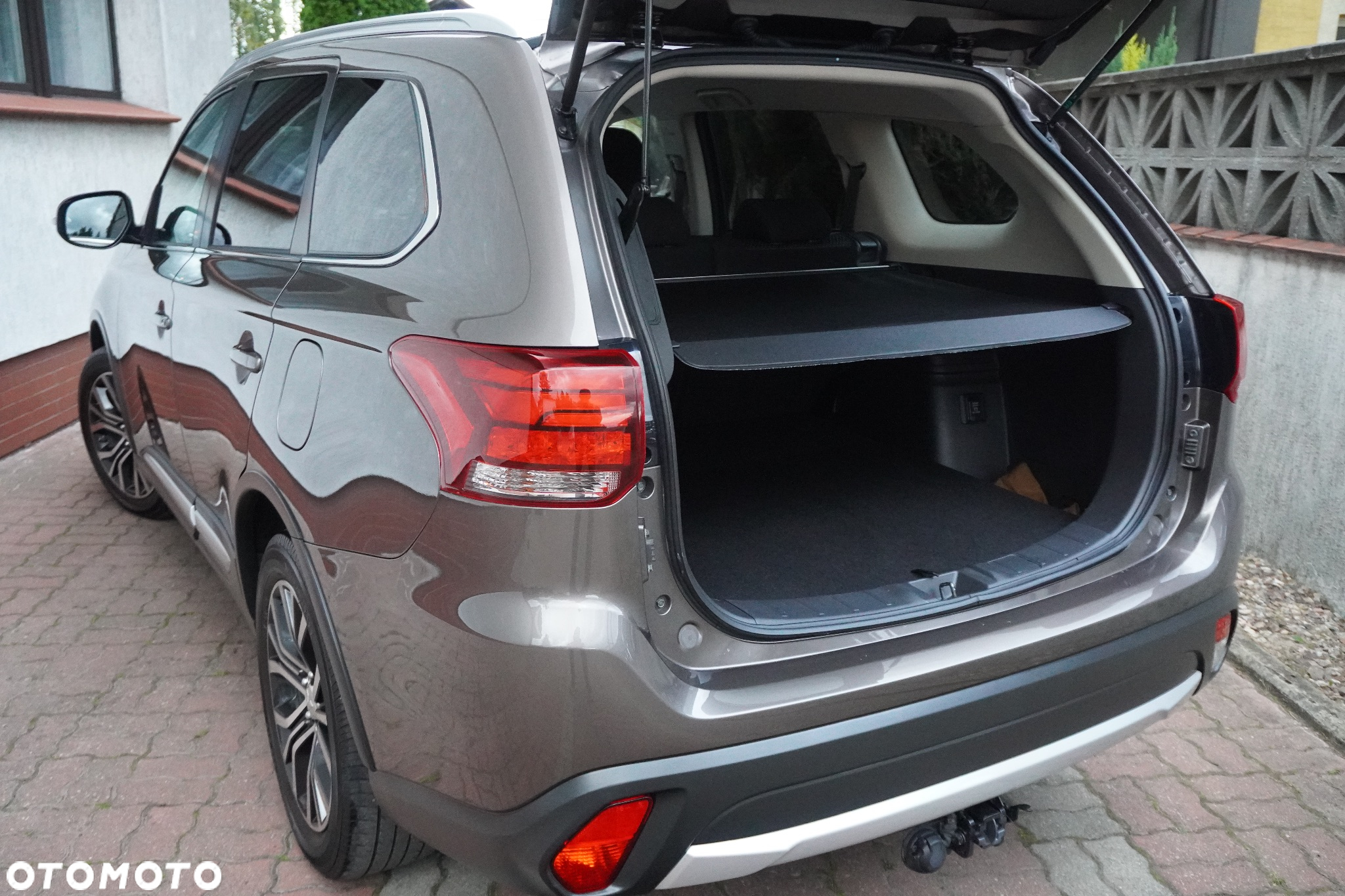 Mitsubishi Outlander 2.0 2WD CVT Diamant Edition+ - 13