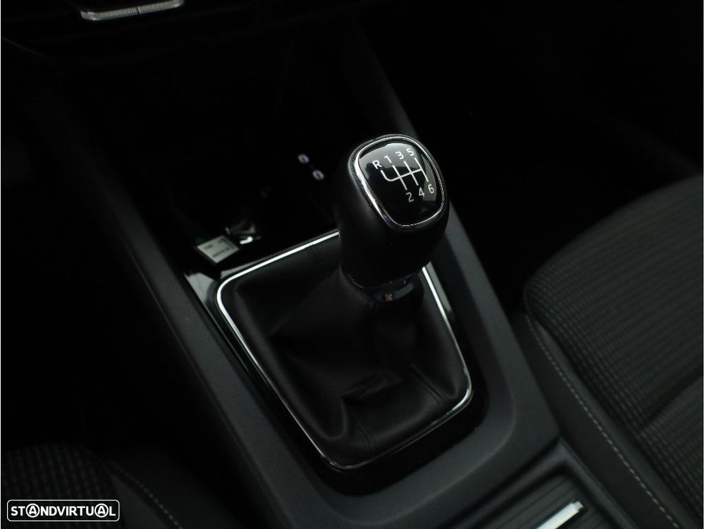 Skoda Octavia 2.0 TDI Ambition — fotografia 18