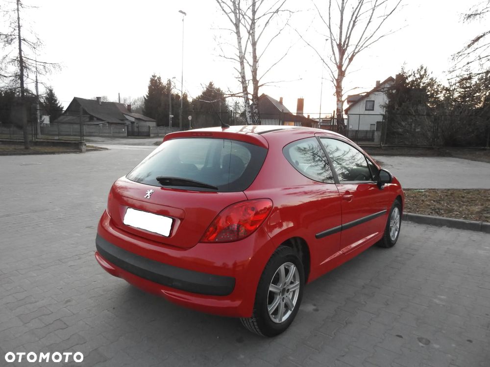 Peugeot 207 90 HDi FAP (Blue Lion) Urban Move - 12