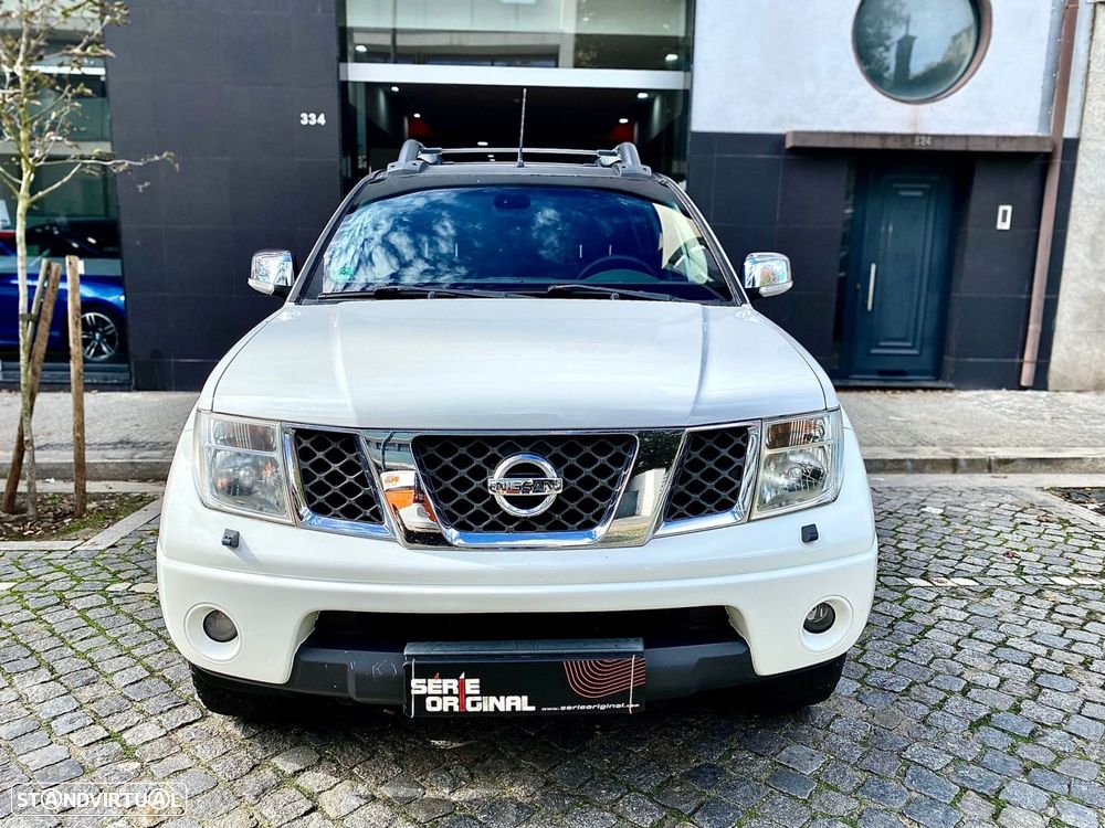 Nissan Navara 2.5 dCi CD LE - 3