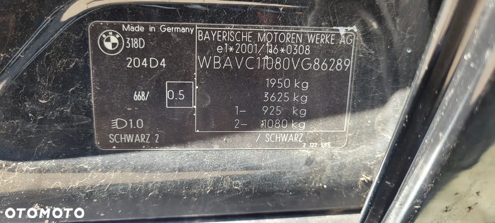 Na części BMW E90 2,0 D - 9