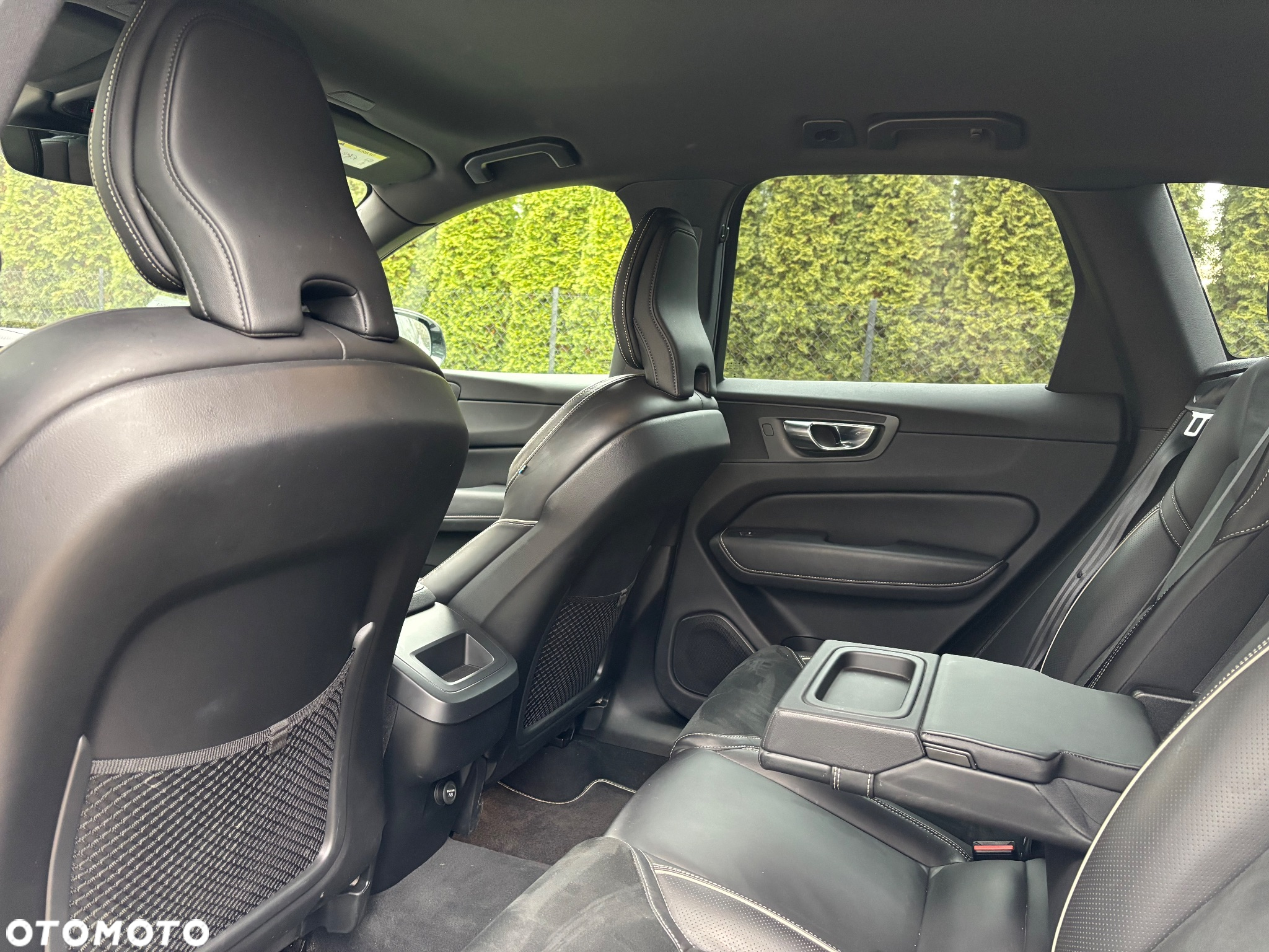 Volvo XC 60 D4 R-Design - 15