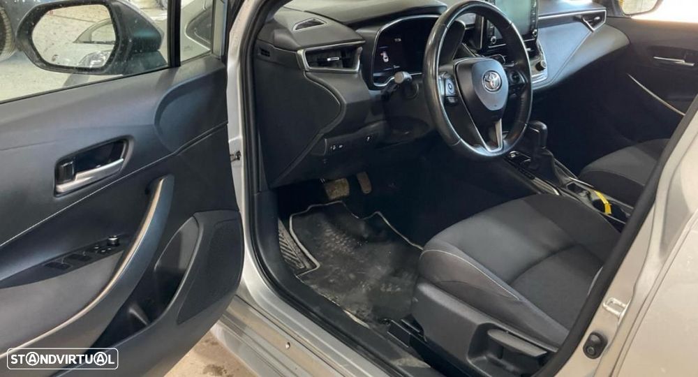 Toyota Corolla Touring Sports 1.8 Hybrid Comfort - 5