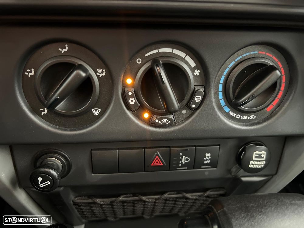 Jeep Wrangler 2.8 CRD ATX Sport - 10