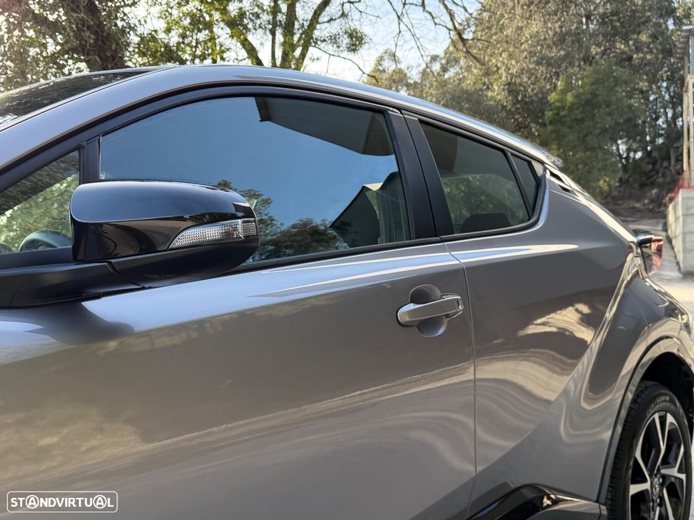 Toyota C-HR 1.8 HSD Comfort+P.Style - 18
