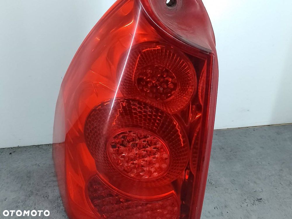 LAMPA TYLNA LEWA PEUGEOT 307 SW FL KOMBI - 9