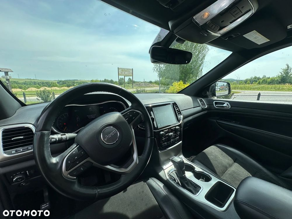 Jeep Grand Cherokee - 4