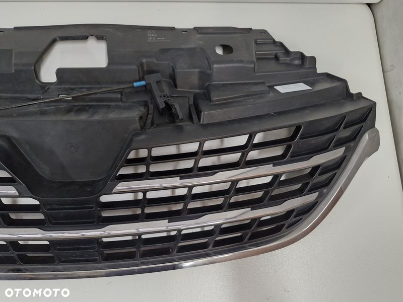 renault trafic 3 iii lift grill atrapa zderzaka przód przednia chrom 623109221r - 2