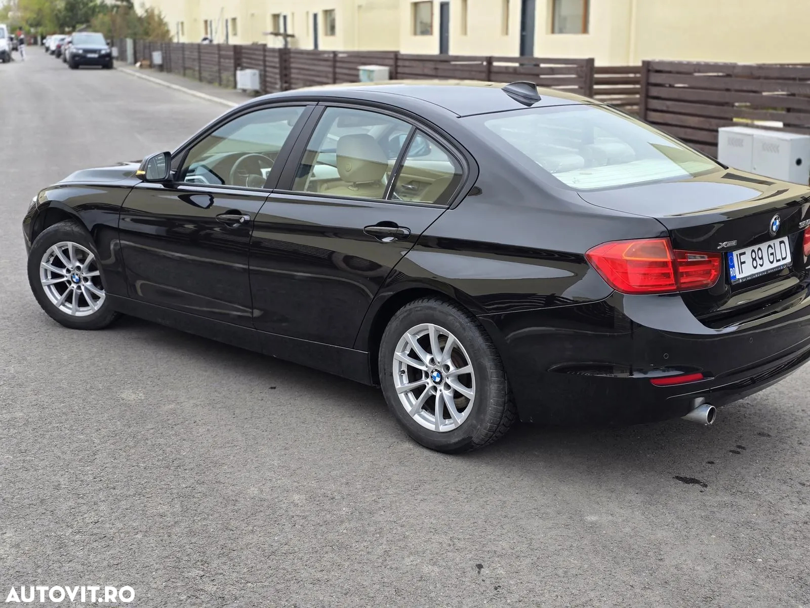 BMW Seria 3 - 11