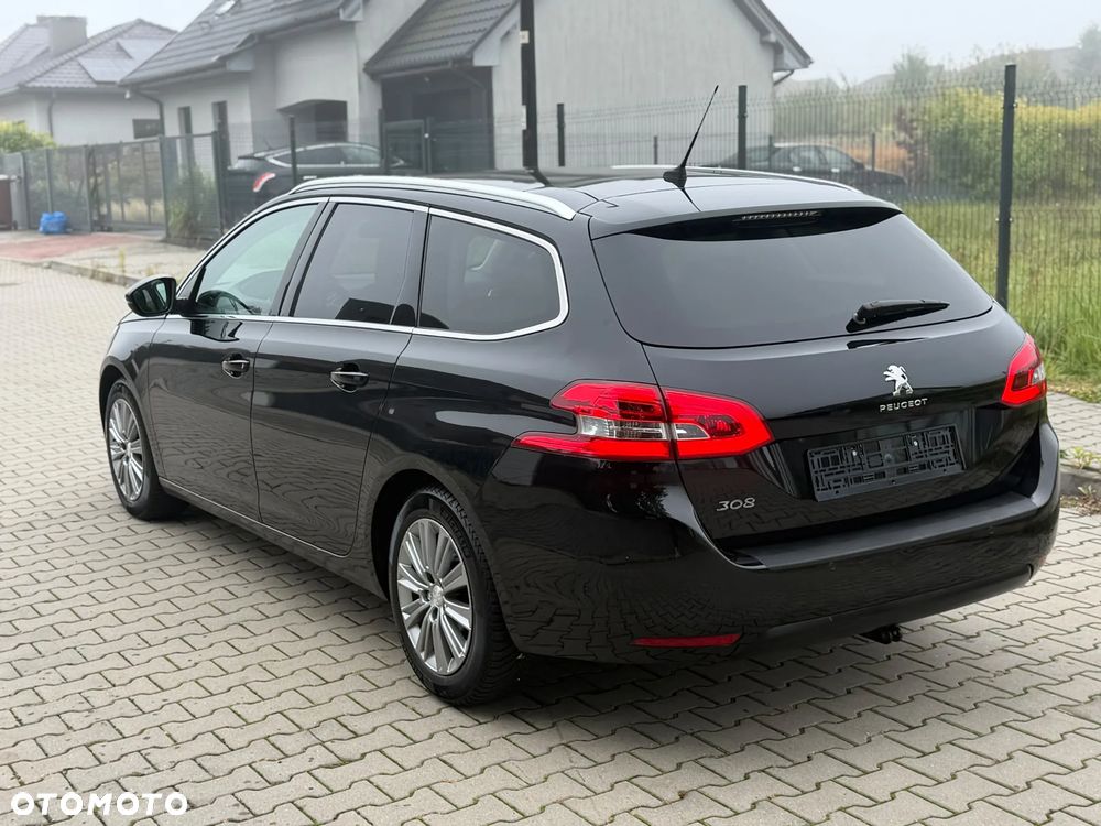 Peugeot 308 1.5 BlueHDi Allure S&S - 5