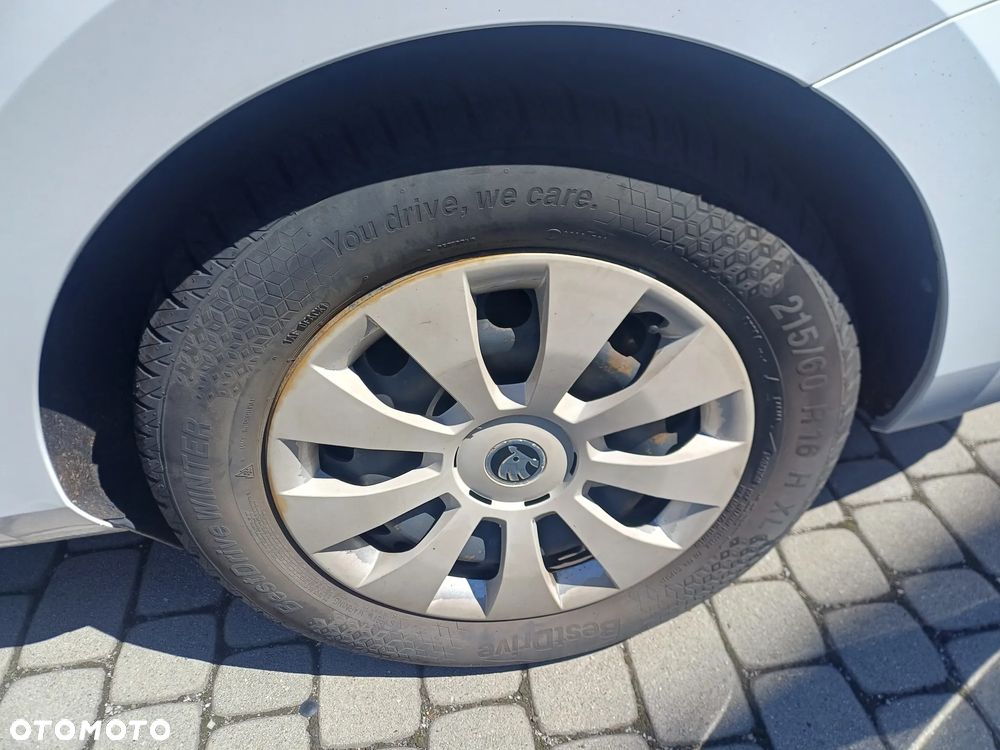 Skoda Superb 2.0 TDI Active - 10