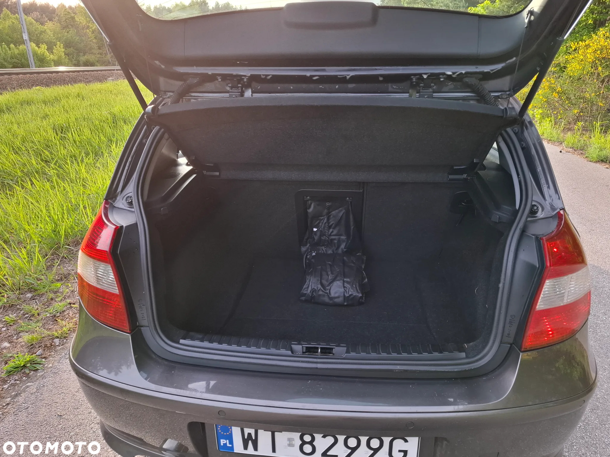 BMW Seria 1 116i - 23