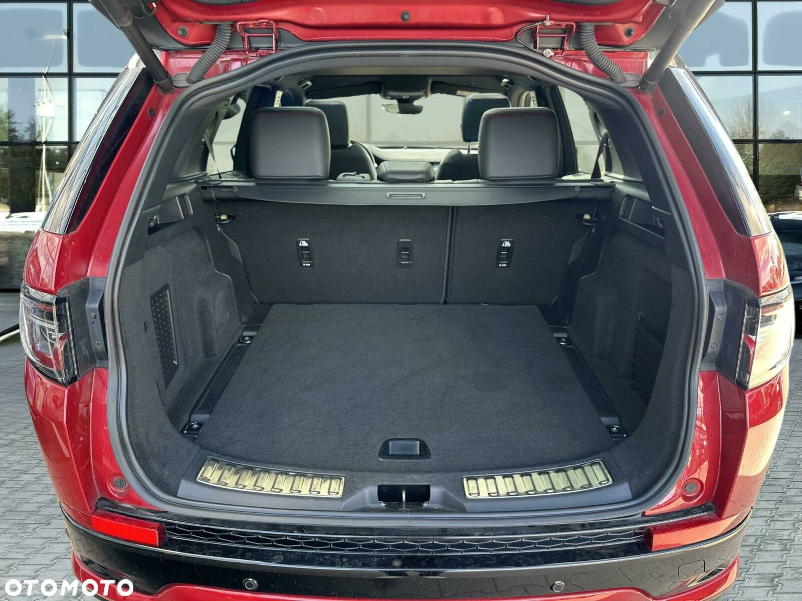 Land Rover Discovery Sport - 20