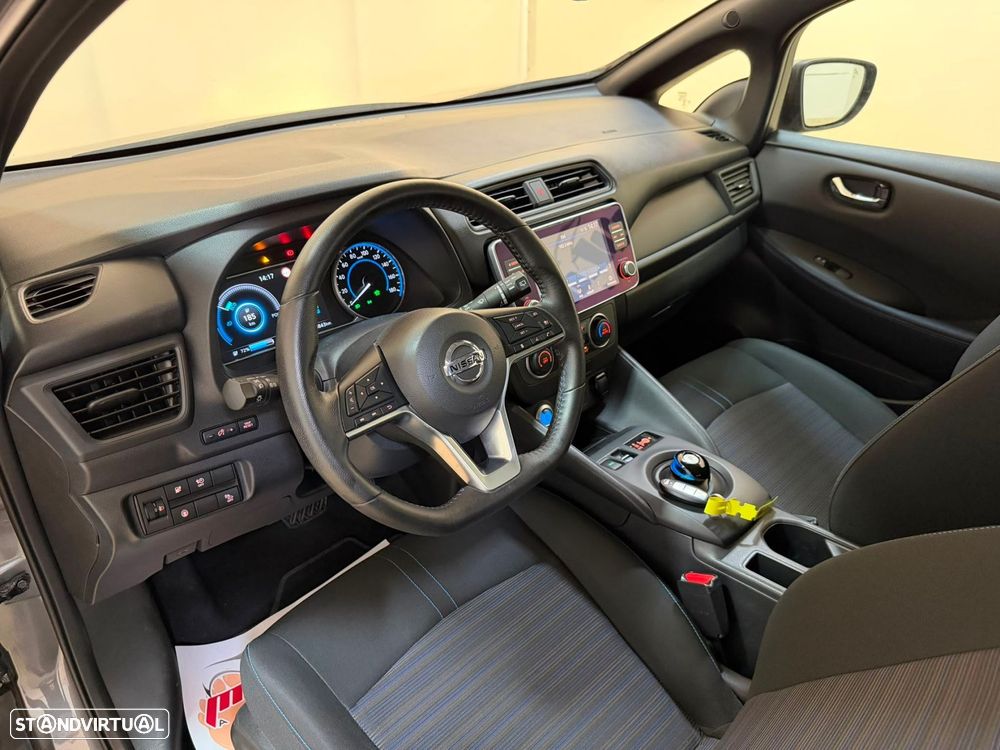 Nissan Leaf Acenta - 16