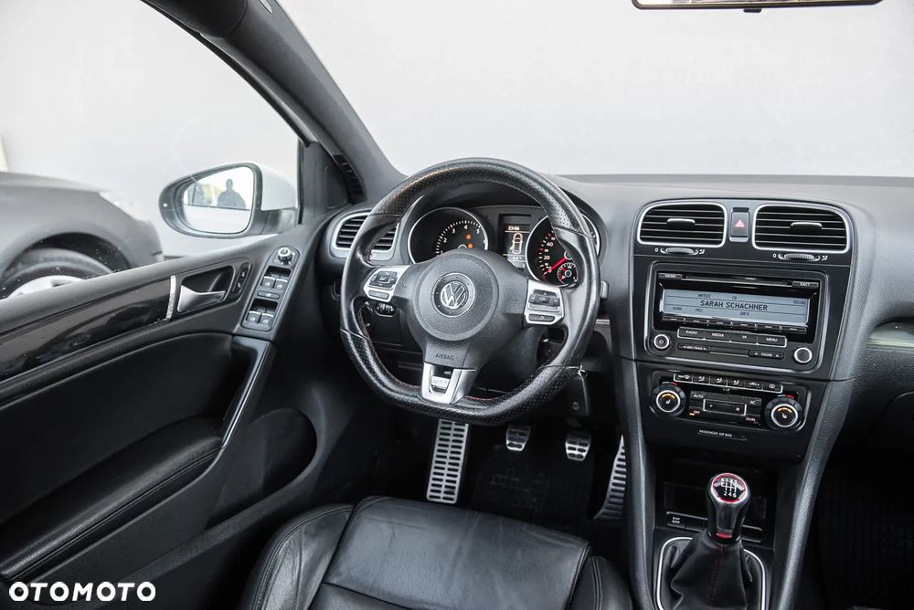 Volkswagen Golf 2.0 GTI - 21