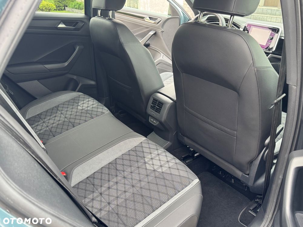 Volkswagen T-Roc 2.0 TDI SCR DSG R-Line - 12