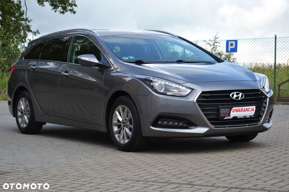 Hyundai i40 Kombi blue 1.7 CRDi DCT Premium - 6