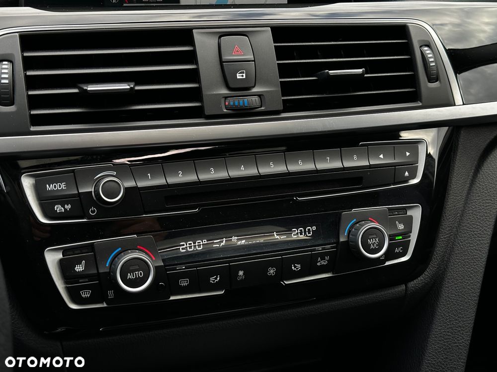 BMW Seria 3 325d Sport Line Shadow sport - 19