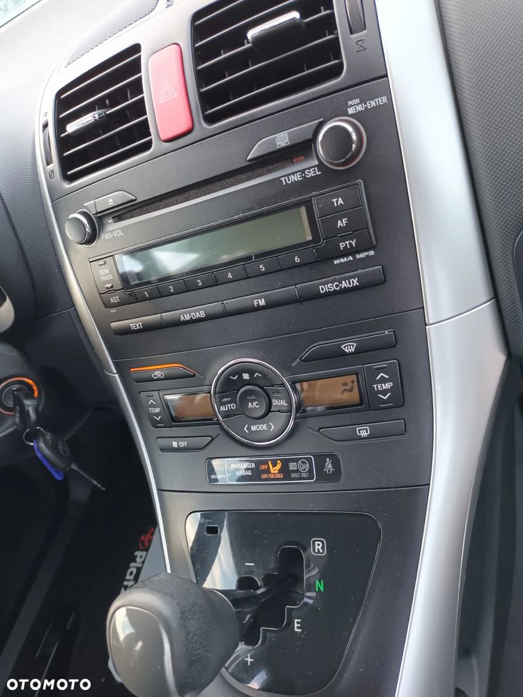 Toyota Auris 1.6 Valvematic Multidrive S START Edition - 18
