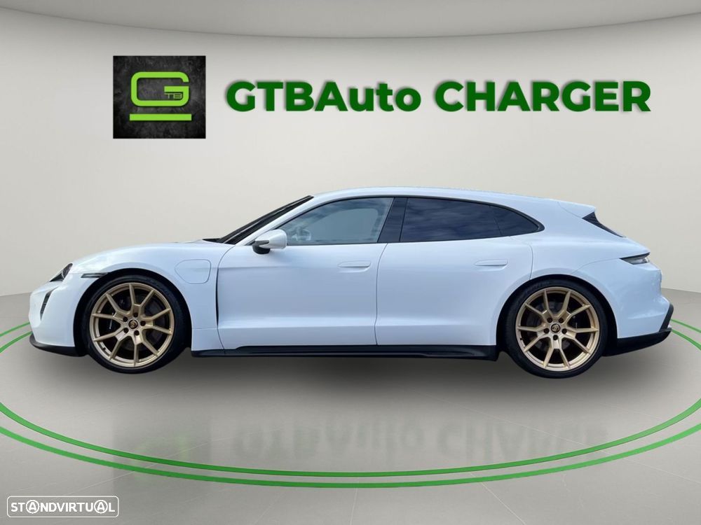 Porsche Taycan Sport Turismo - 4
