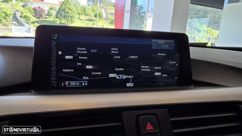 BMW 320 d Auto Pack M - 42