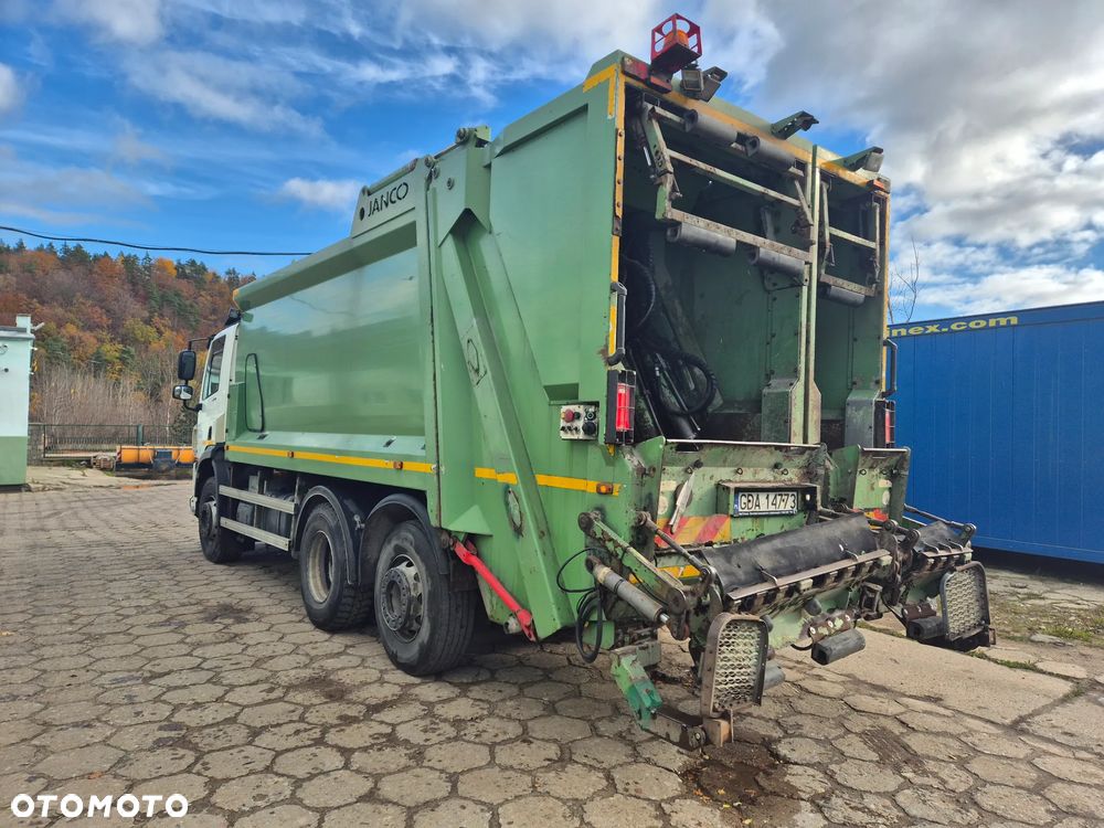 DAF ŚMIECIARKA DWUKOMOROWA - 3