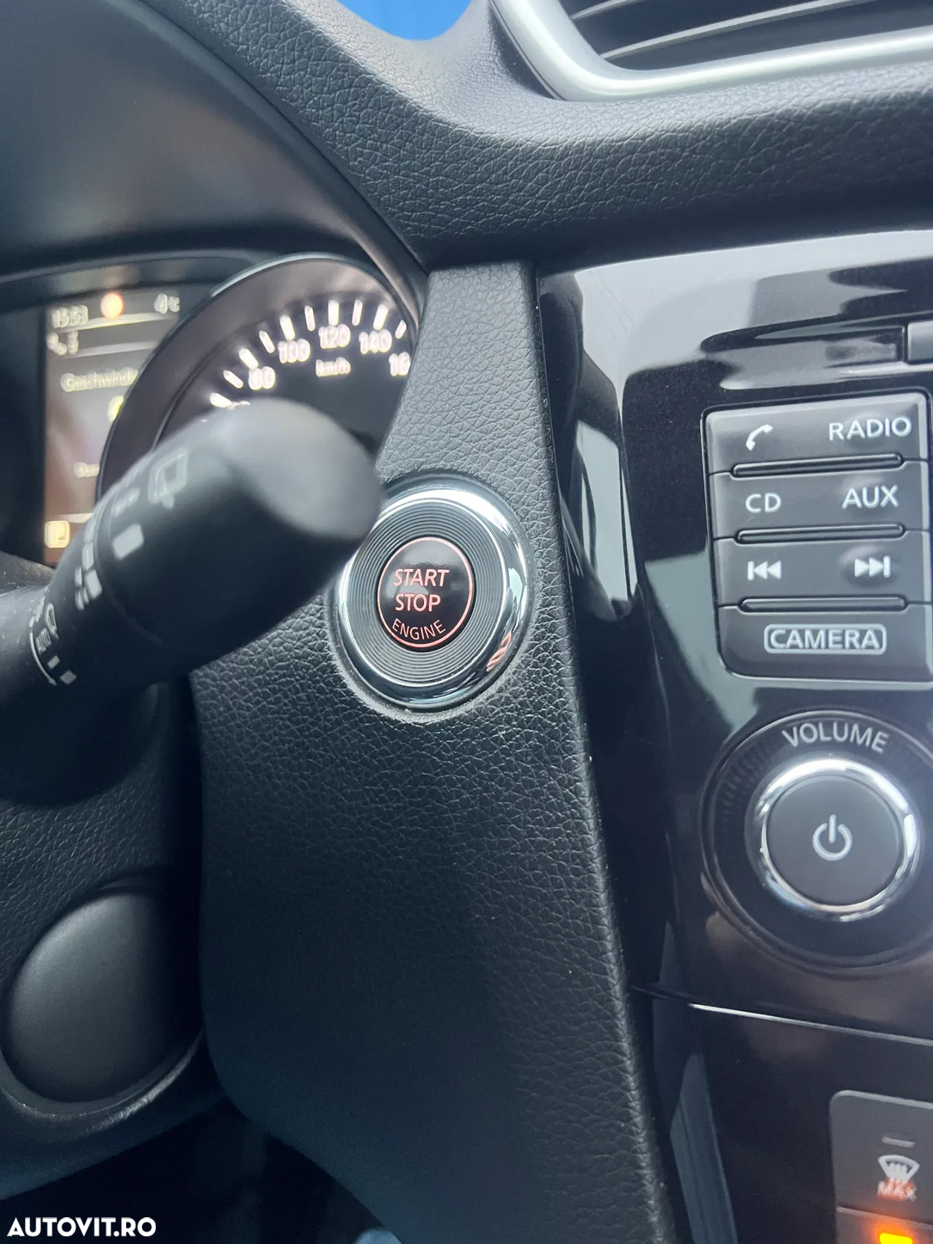 Nissan Qashqai 1.6 DCI Start/Stop X-TRONIC Tekna - 23