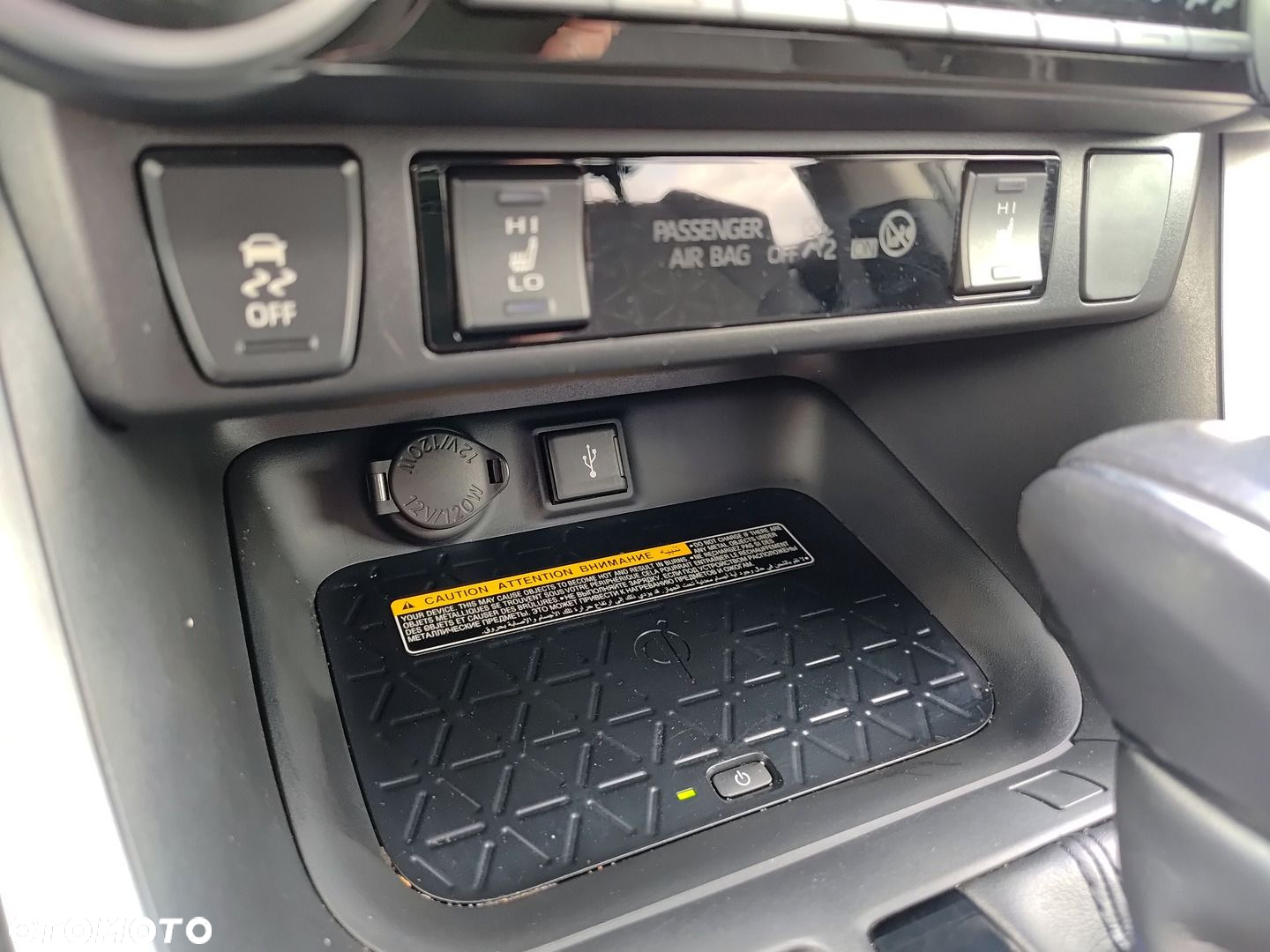 Toyota RAV4 - 25
