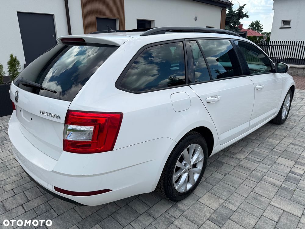 Skoda Octavia - 11
