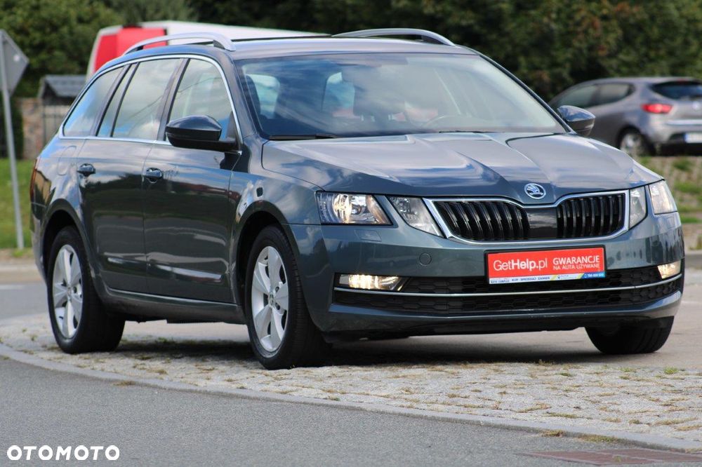 Skoda Octavia 2.0 TDI DSG Sport Edition - 4