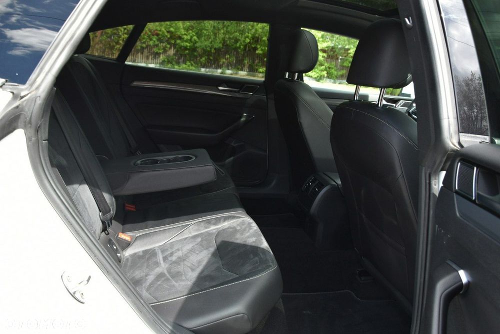 Volkswagen Arteon 2.0 TDI R-Line DSG - 8