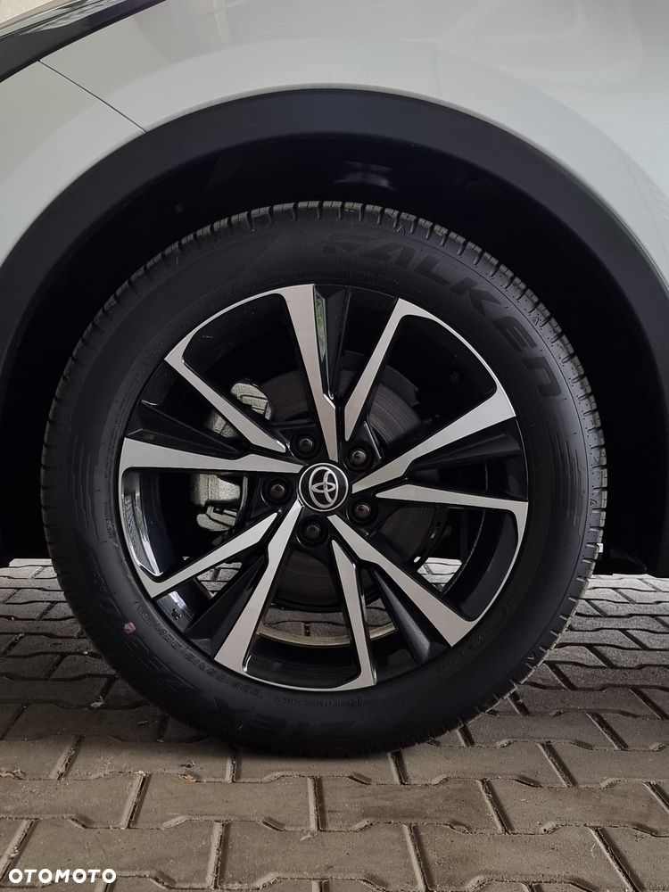 Toyota C-HR - 22