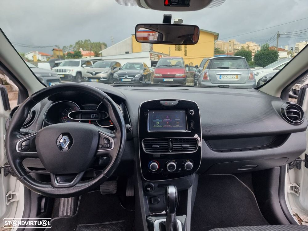 Renault Clio 1.5 dCi Dynamique S EDC - 8
