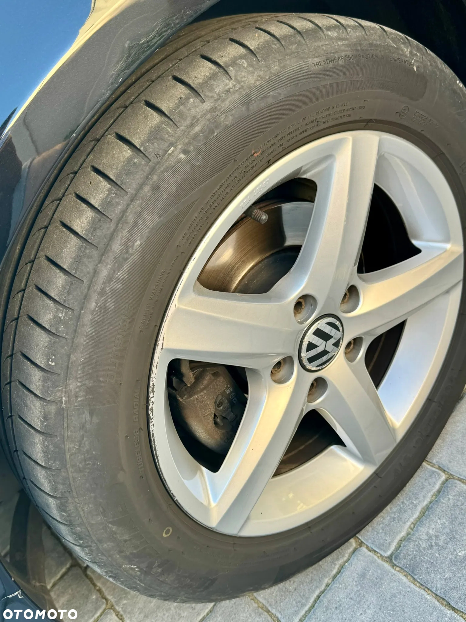 Volkswagen Golf - 12