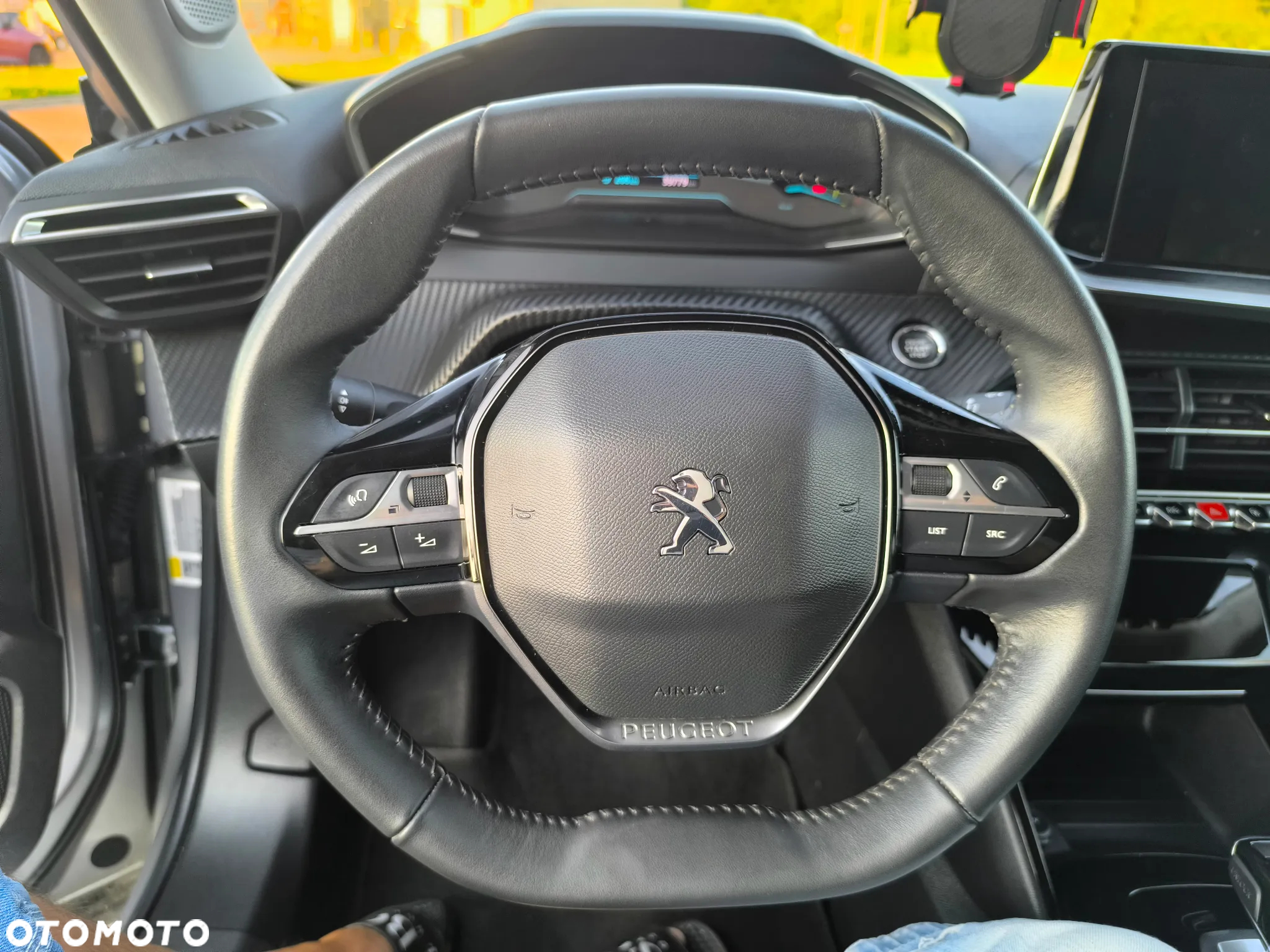 Peugeot 2008 e-2008 Allure Pack - 26