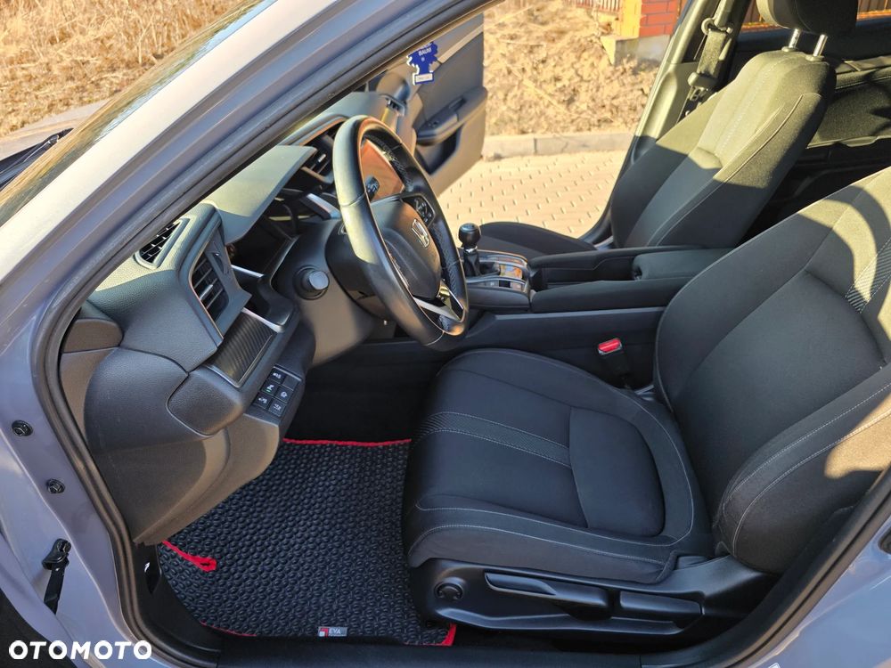 Honda Civic 1.5 T Sport (Navi) - 31