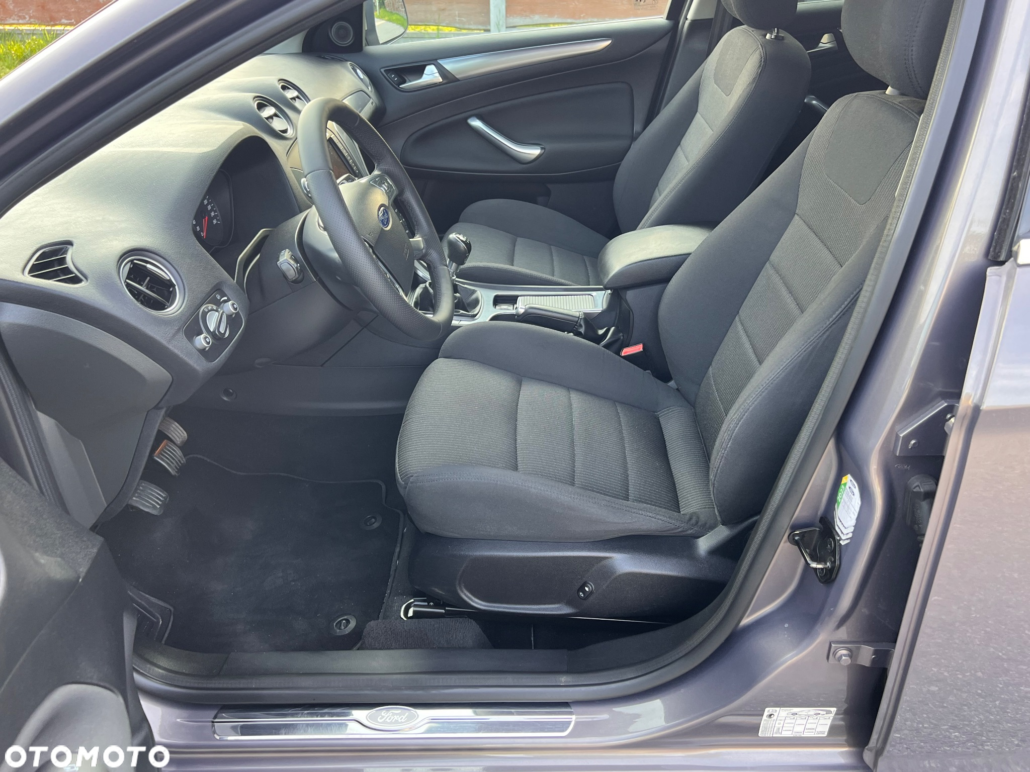 Ford Mondeo 1.6 T Titanium - 19