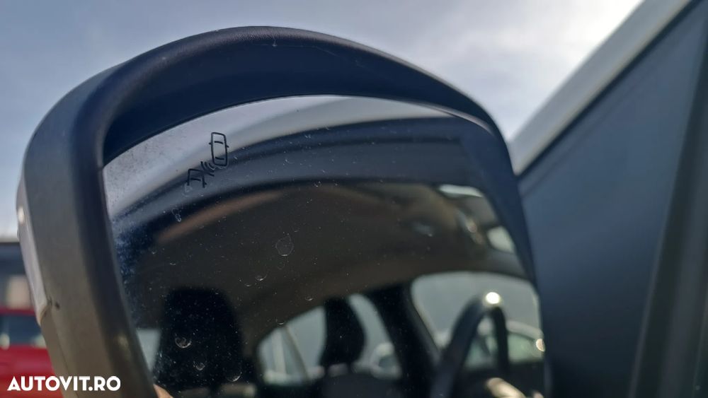 Dacia Logan TCe 90 MT6 Prestige - 17