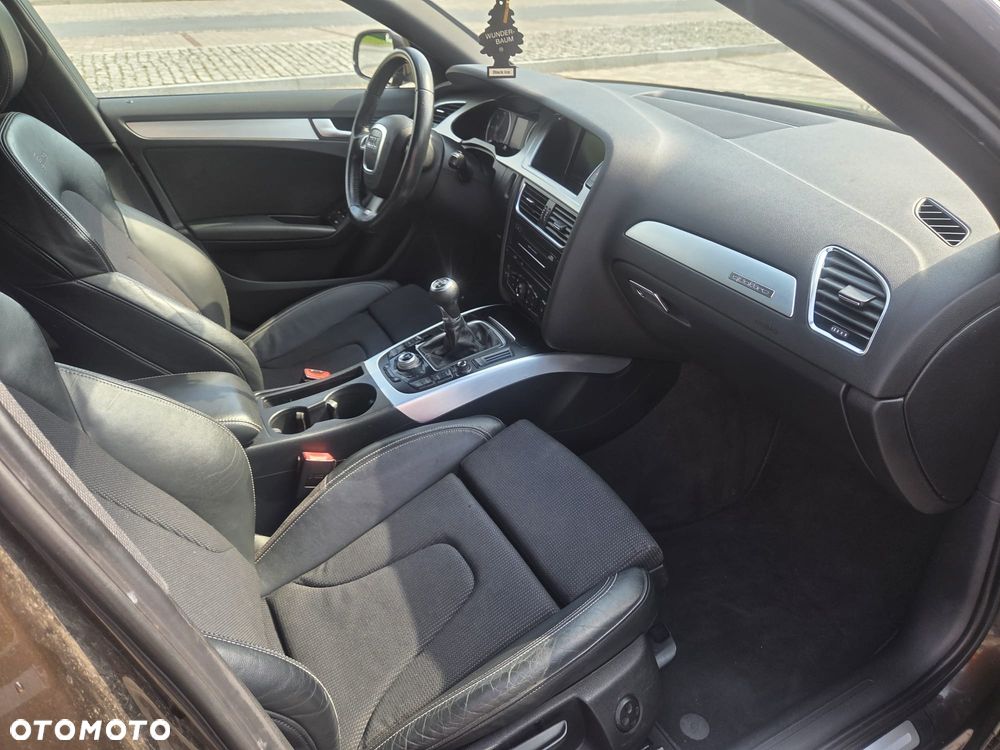 Audi A4 Avant 2.0 TDI DPF quattro S line Sportpaket (plus) - 12