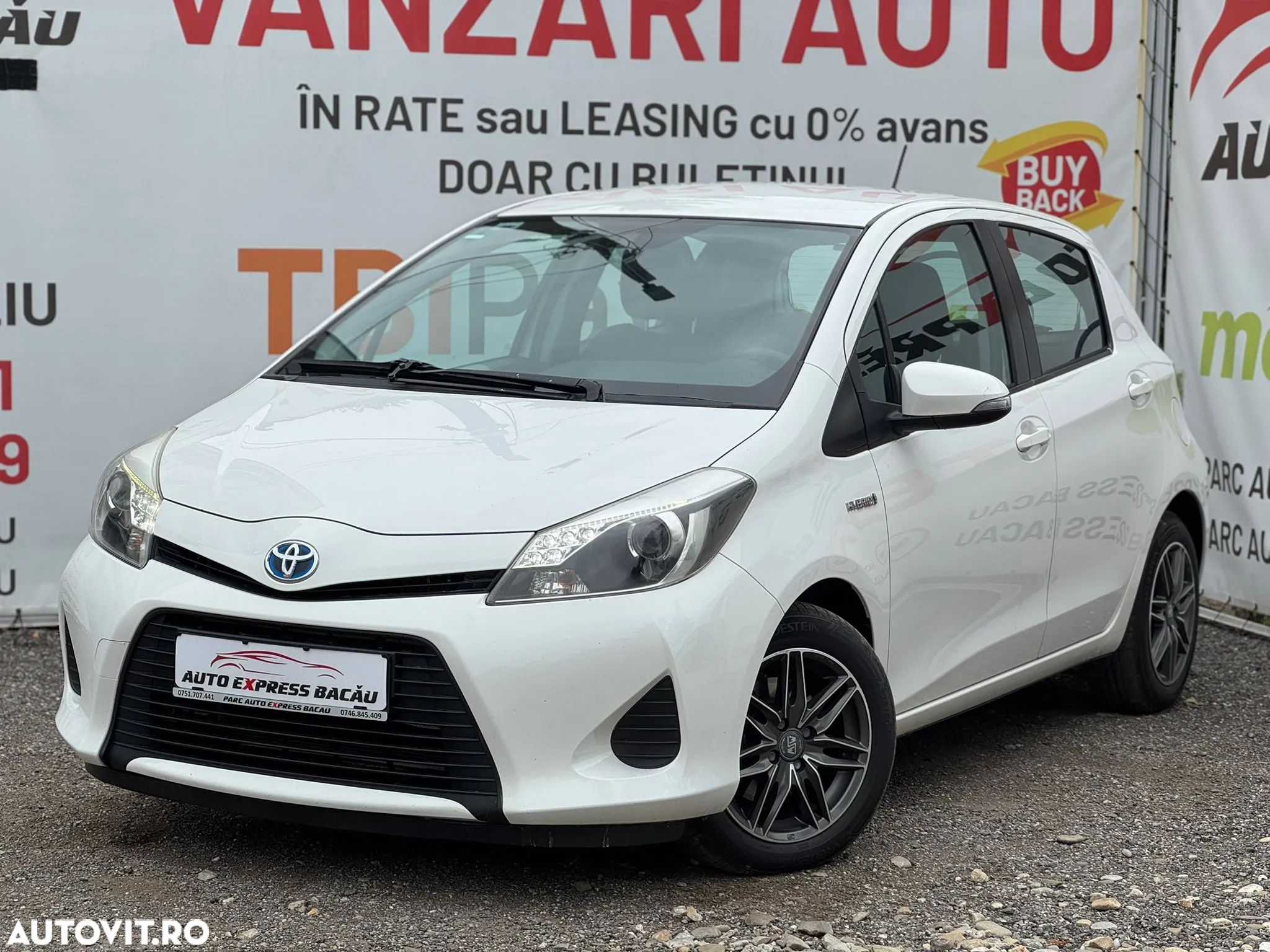 Toyota Yaris - 1