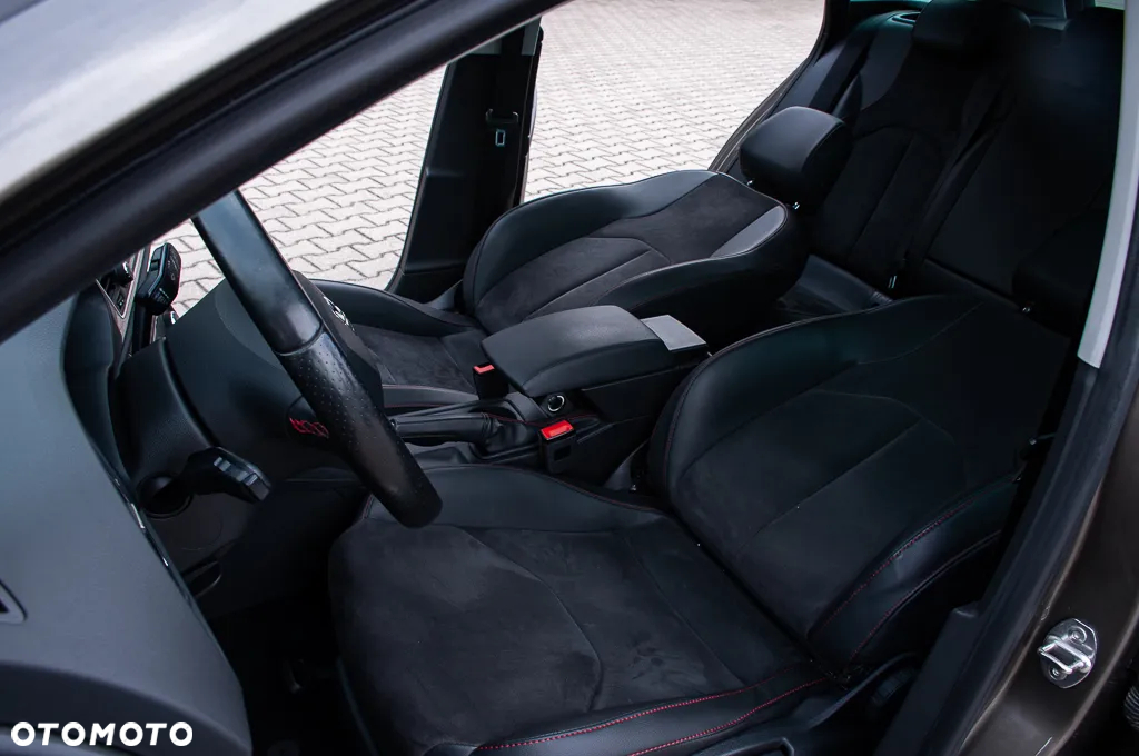 Seat Leon 2.0 TDI FR S&S DSG - 27